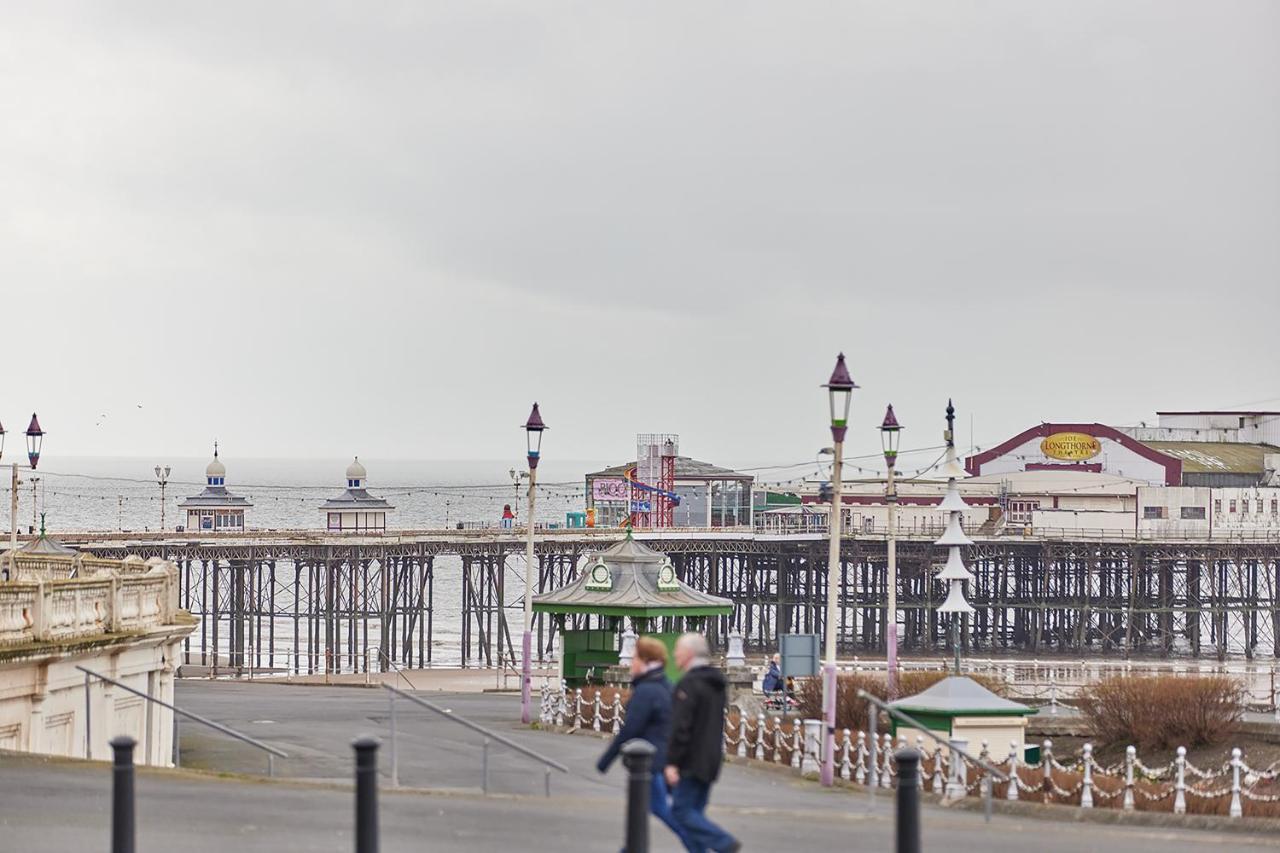Pleasure Holiday Apartments Blackpool Exterior photo