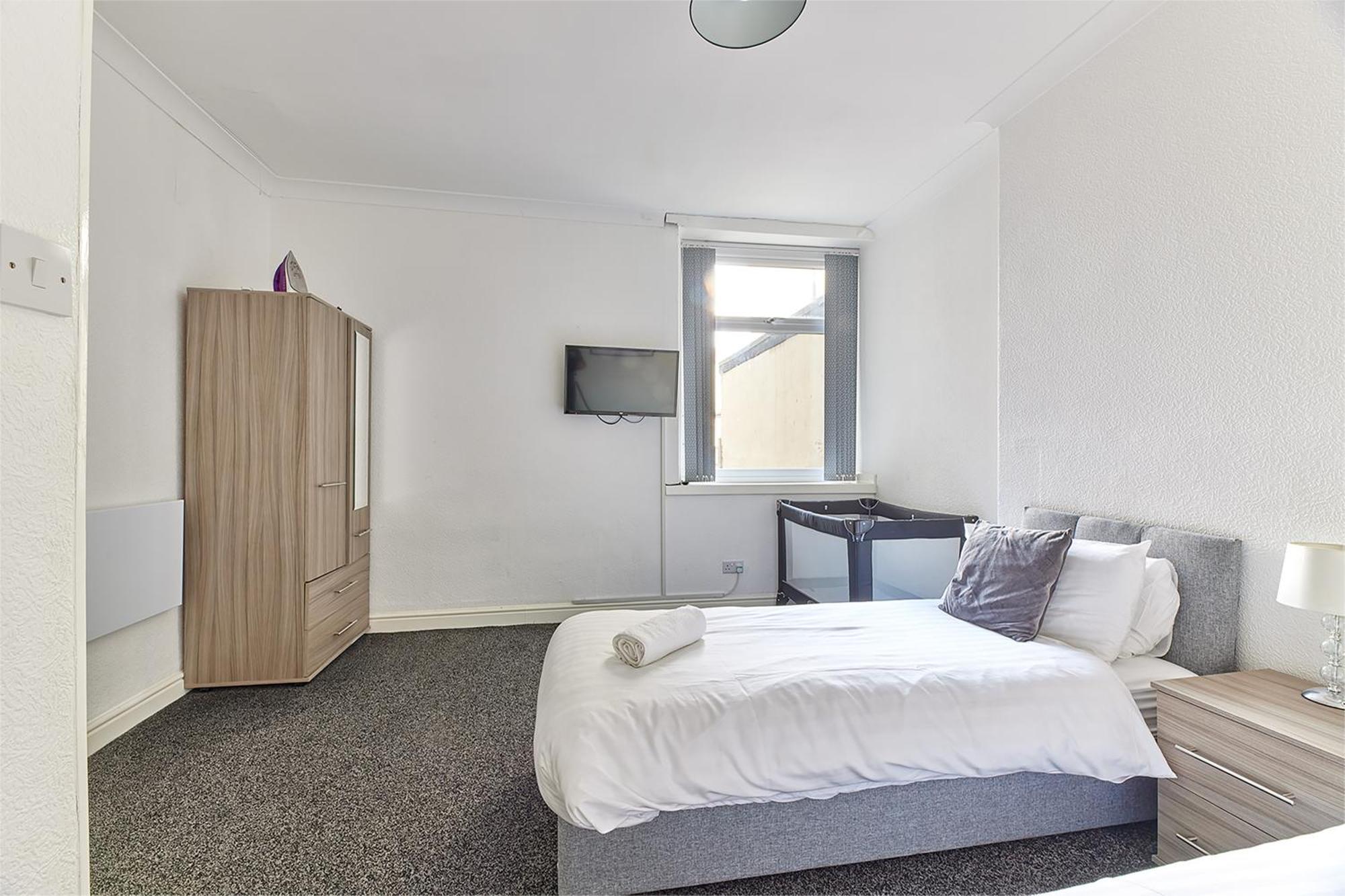 Pleasure Holiday Apartments Blackpool Room photo